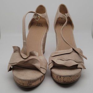 Time and Tru Ruffled Suede Wedge Sandal Beige Women's Size 9.5